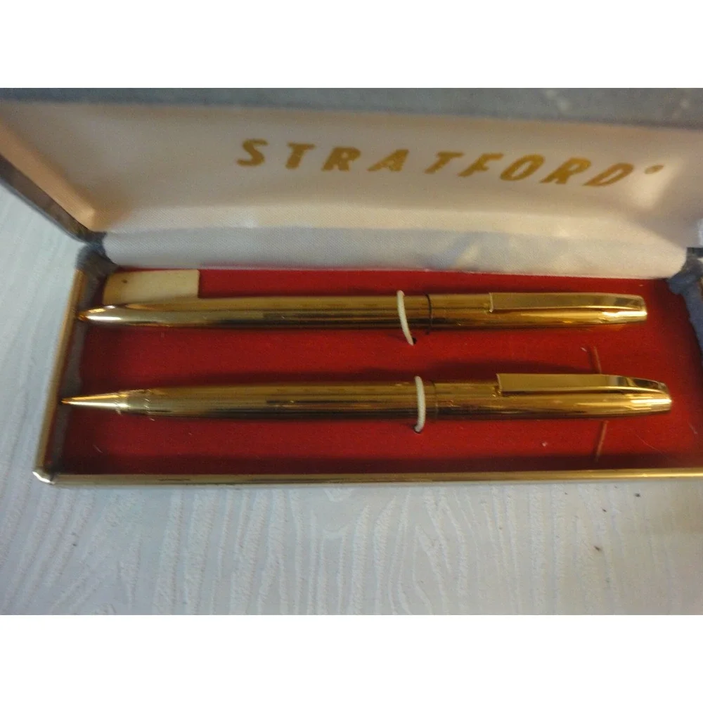 Vintage mechanical pencil and ink pen set gold color Stratford ? with case